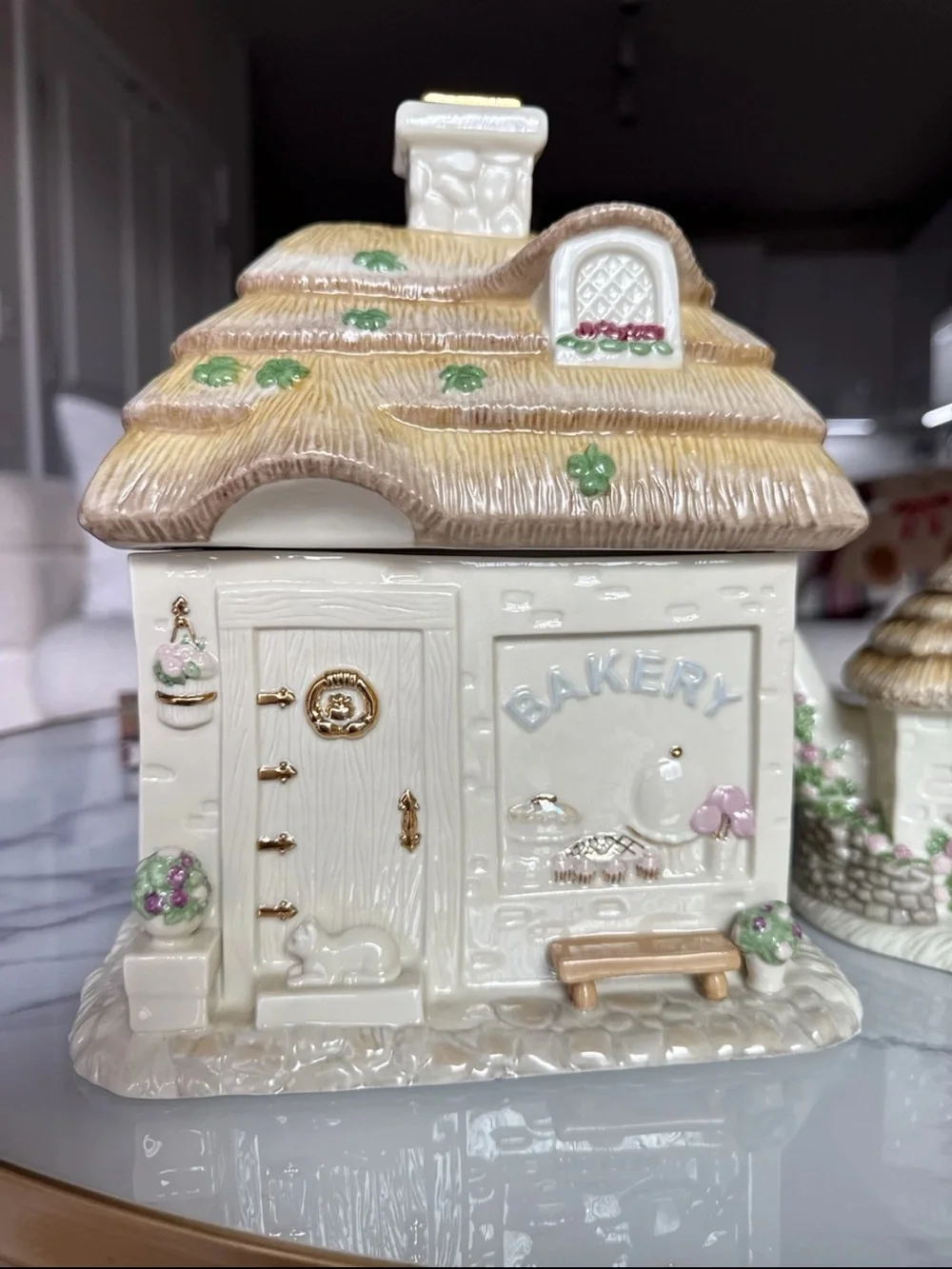 Lenox Irish Blessing Cookie Jar 2004 & Teapot 2002 Cottage House Set Retired